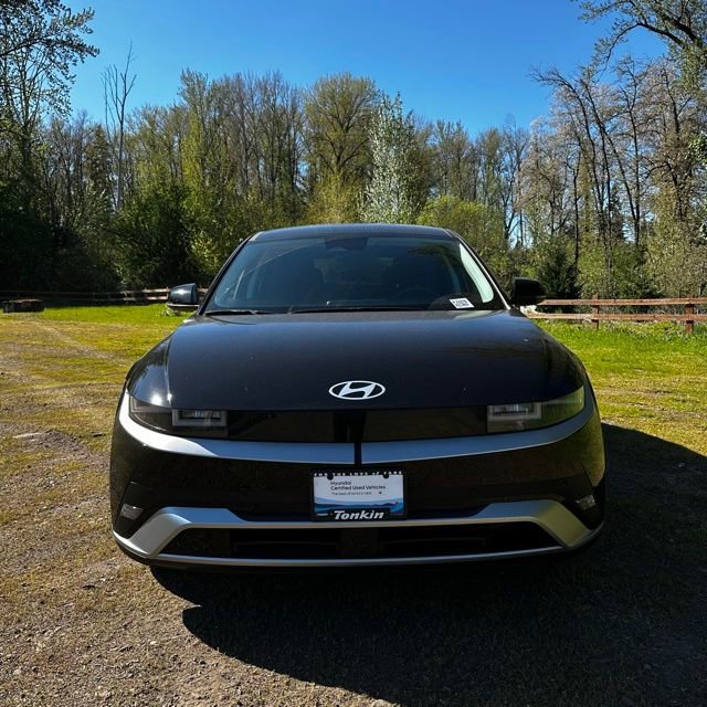 Certified 2025 Hyundai Ioniq 5 SE AWD/4WD image 2
