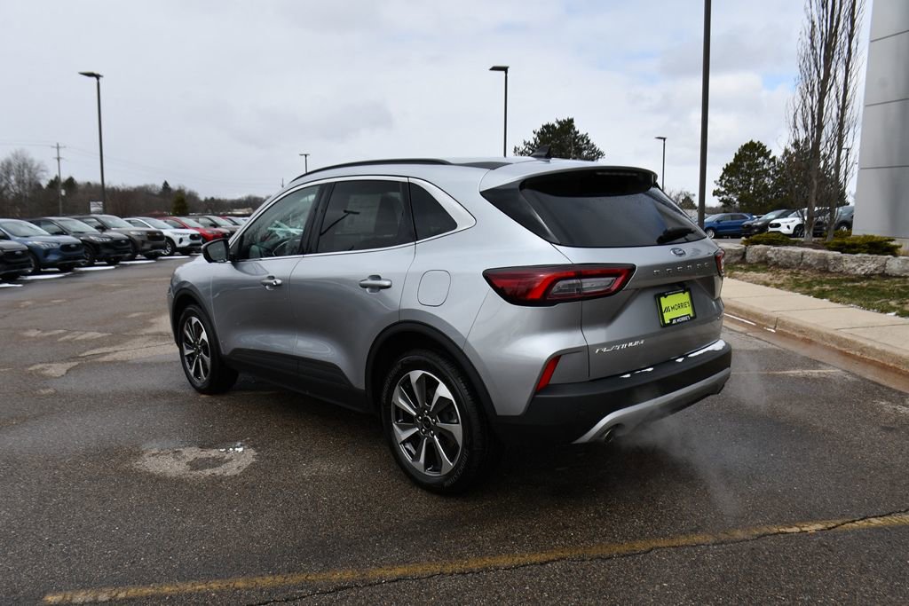 Used 2023 Ford Escape Platinum image 4