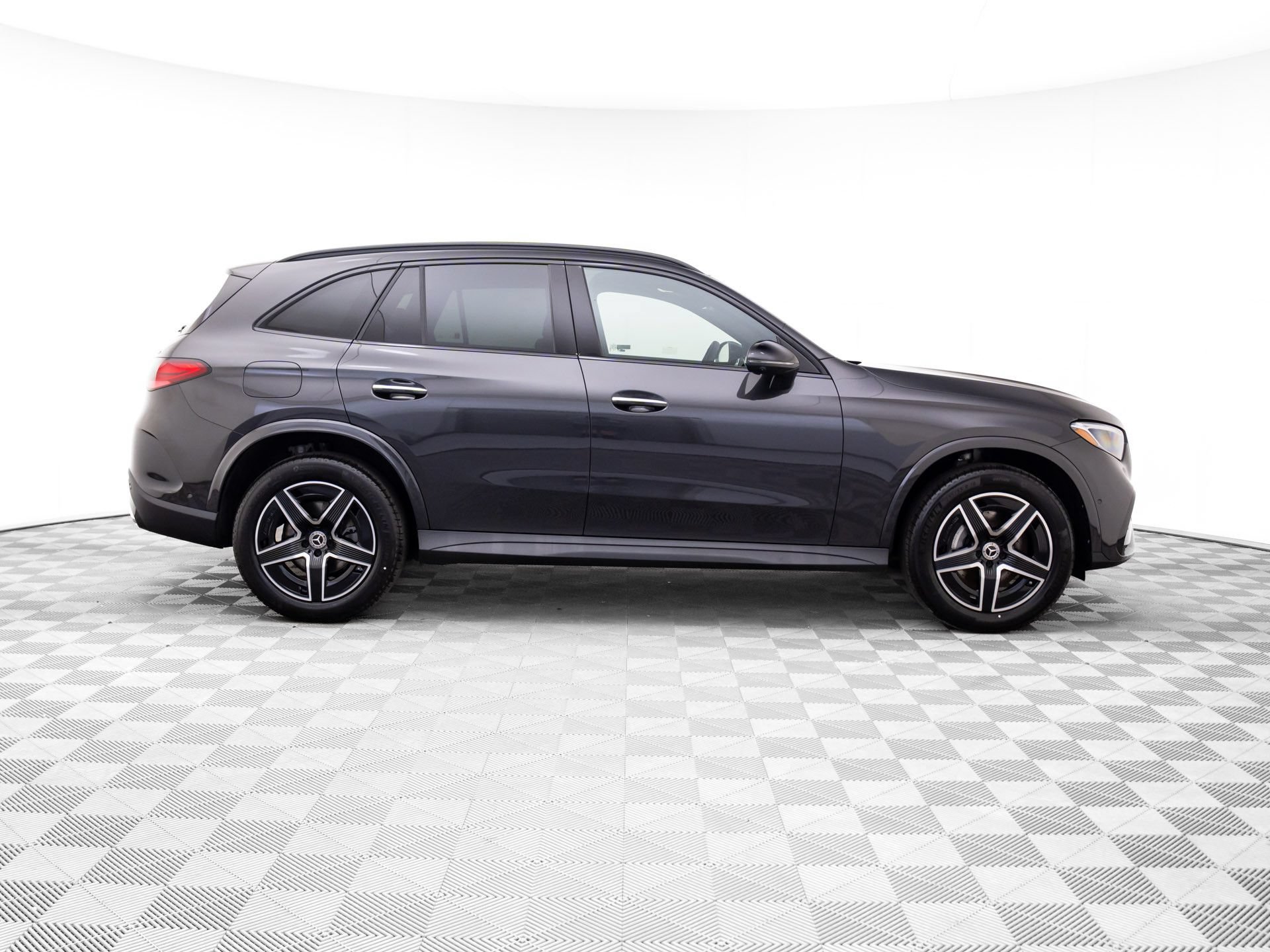 New 2026 Mercedes-Benz GLC 300 4MATIC image 6