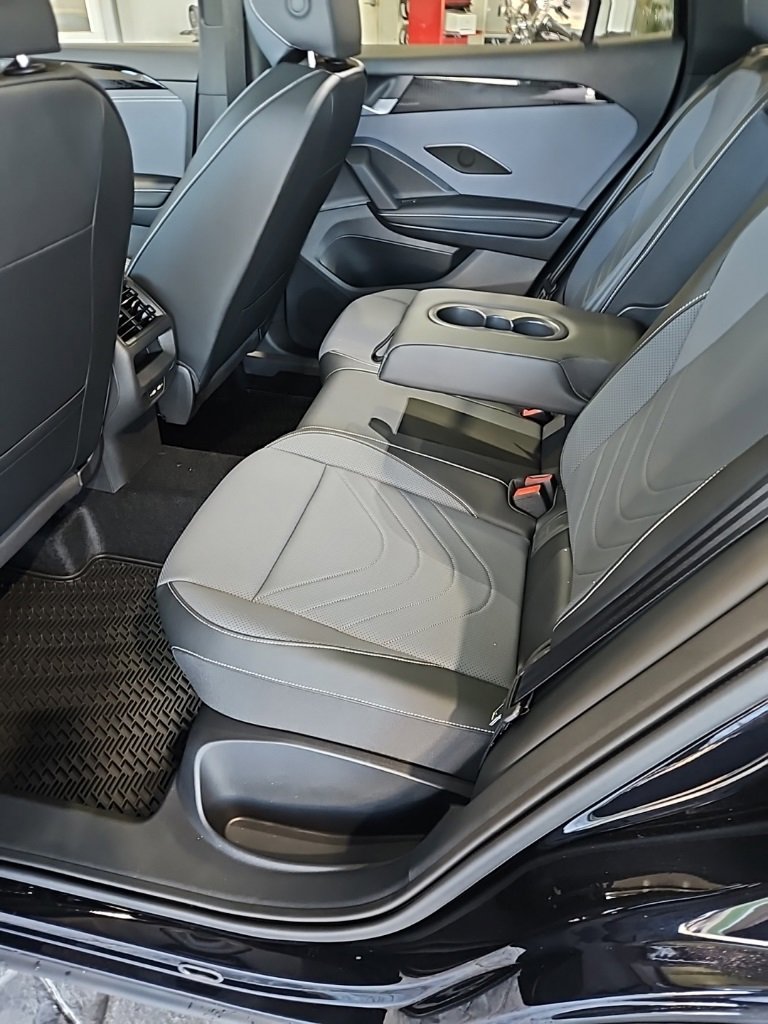 New 2026 Volkswagen Tiguan SE R-Line image 23