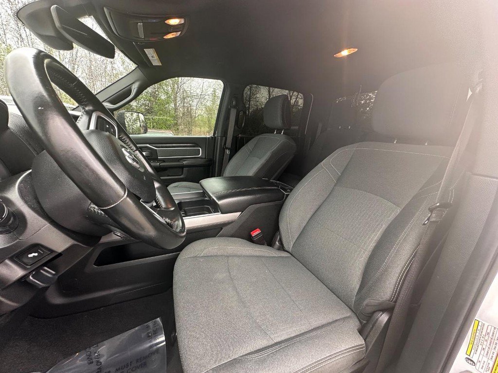 Used 2017 Ford F150 Raptor w/ Equipment Group 802A Luxury AWD/4WD image 27