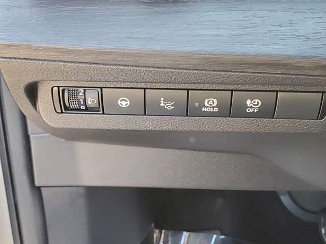 Certified 2023 Nissan Ariya AWD image 19