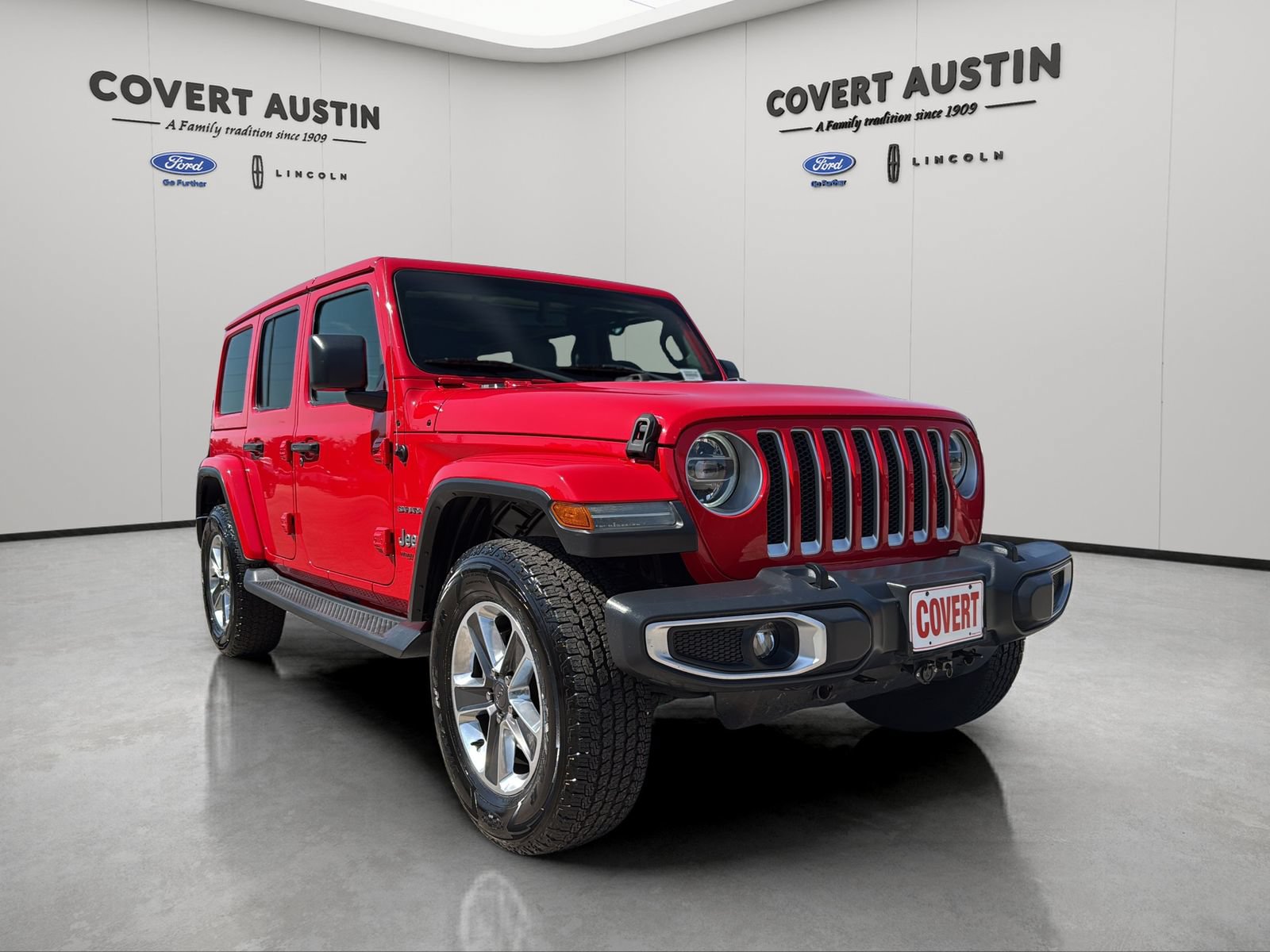 Used 2018 Jeep Wrangler Unlimited Sahara AWD/4WD image 7