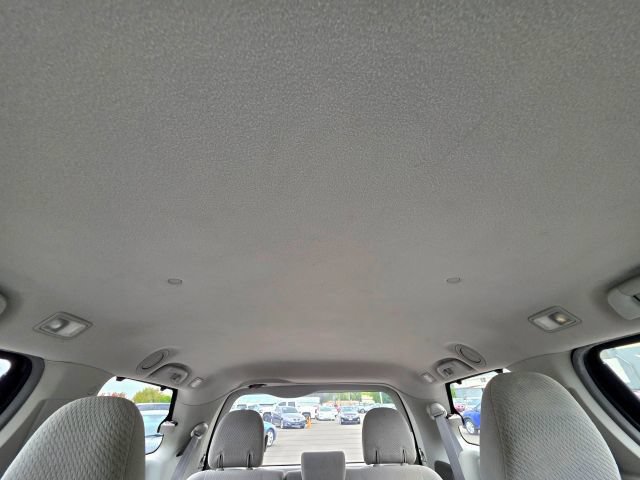 Used 2014 Toyota Sienna LE AWD/4WD image 62