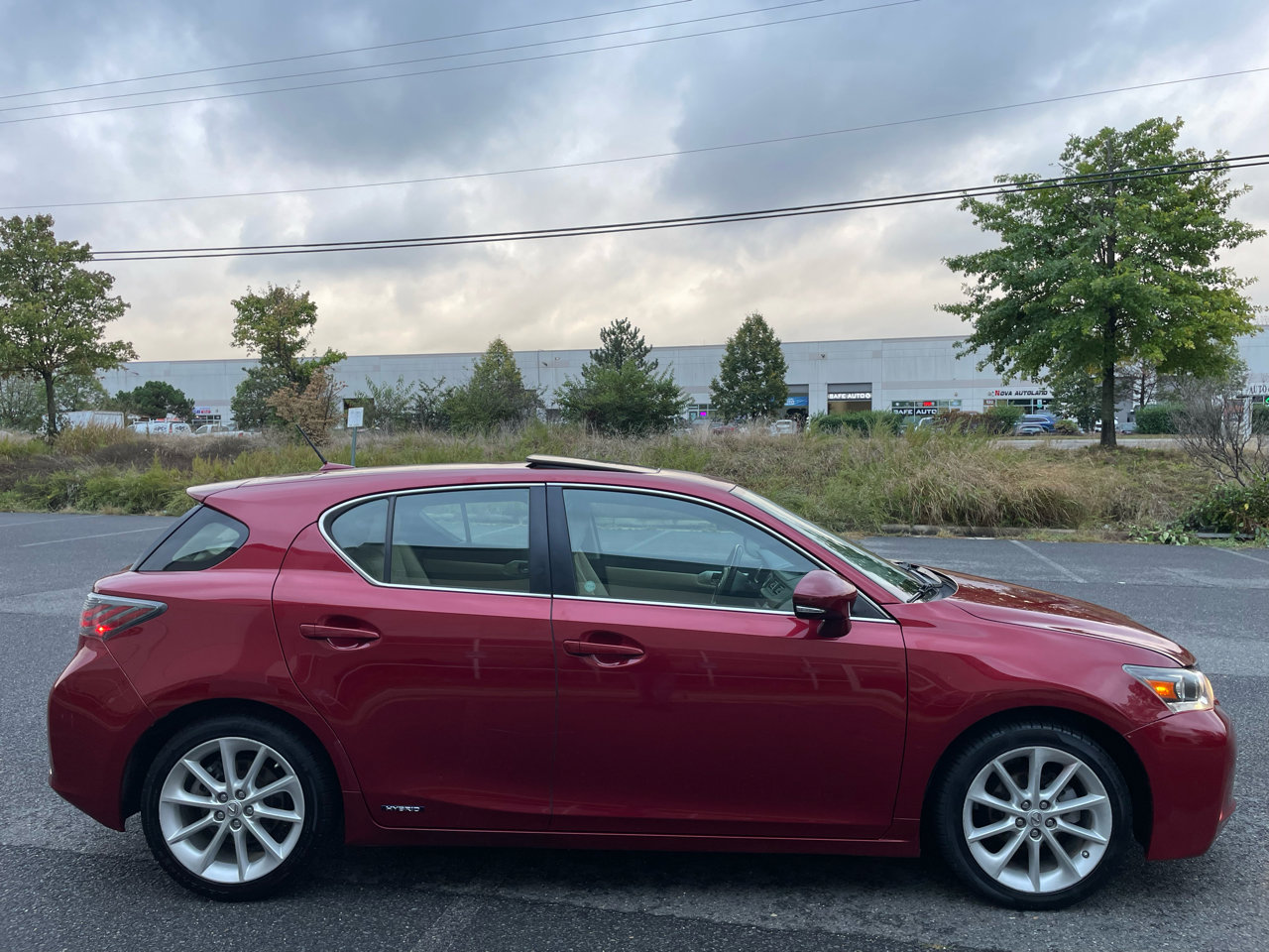 Used 2013 Lexus CT 200h image 5