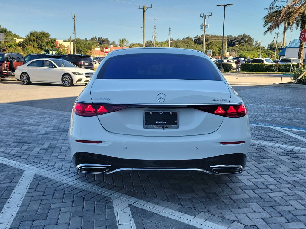 Used 2027 Mercedes-Benz S 580 4MATIC Sedan image 4