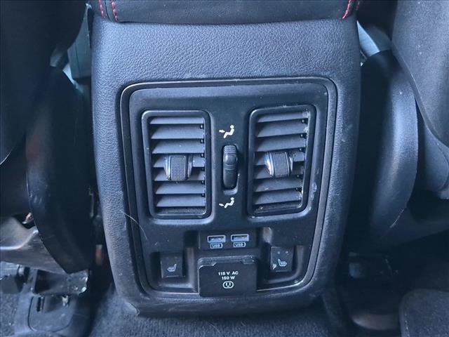Used 2015 Dodge Durango R/T w/ Premium Nappa Leather Group RWD image 16