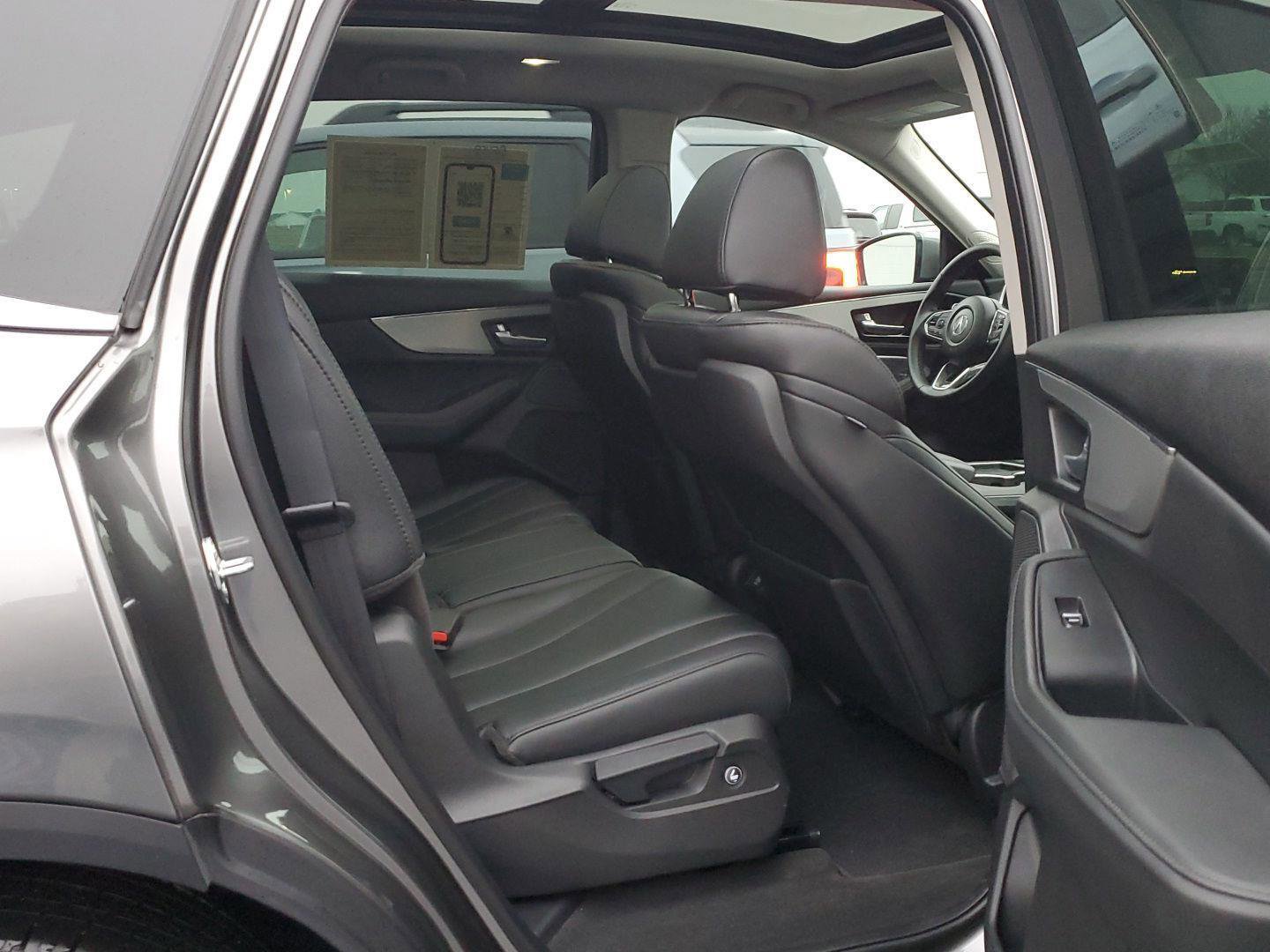 Used 2025 Acura MDX SH-AWD image 39