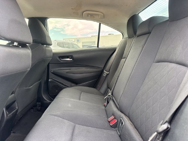 Used 2020 Toyota Corolla LE FWD image 13