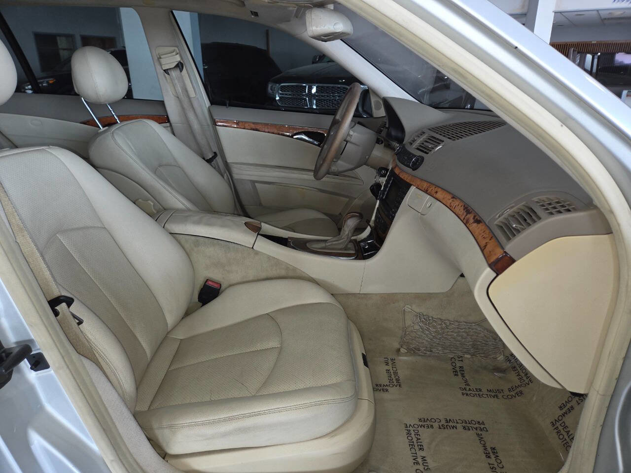 Used 2004 Mercedes-Benz E 320 Wagon image 26