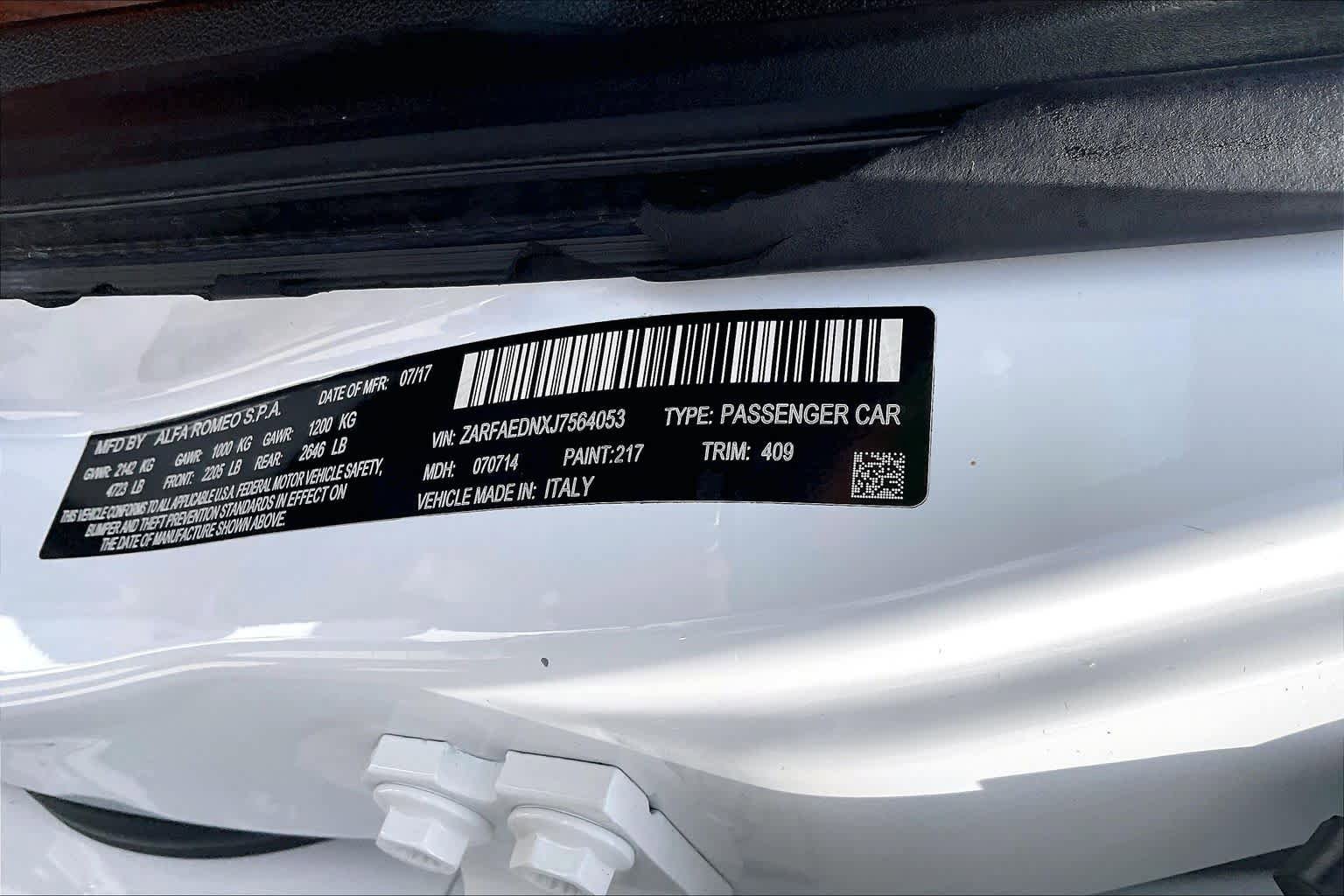 Used 2018 Alfa Romeo Giulia AWD image 34