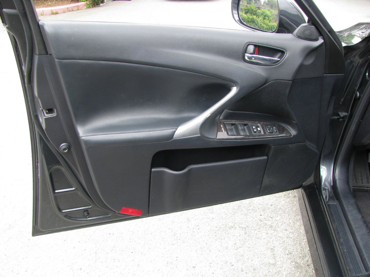 Used 2009 Lexus IS 250 RWD image 9