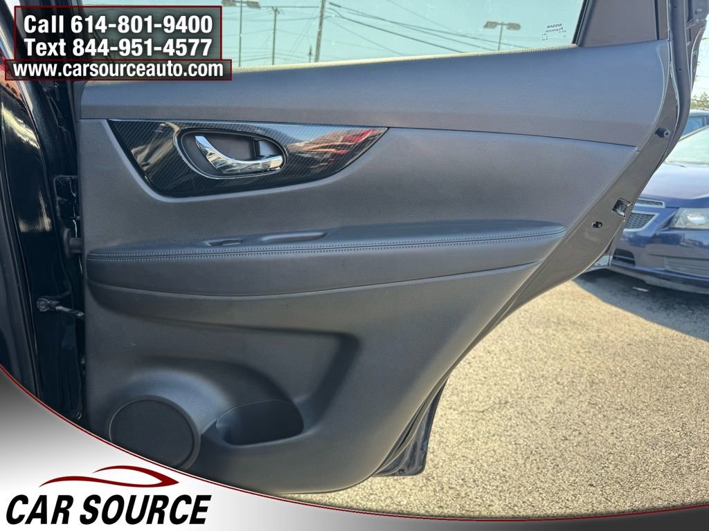 Used 2019 Nissan Rogue SL image 26