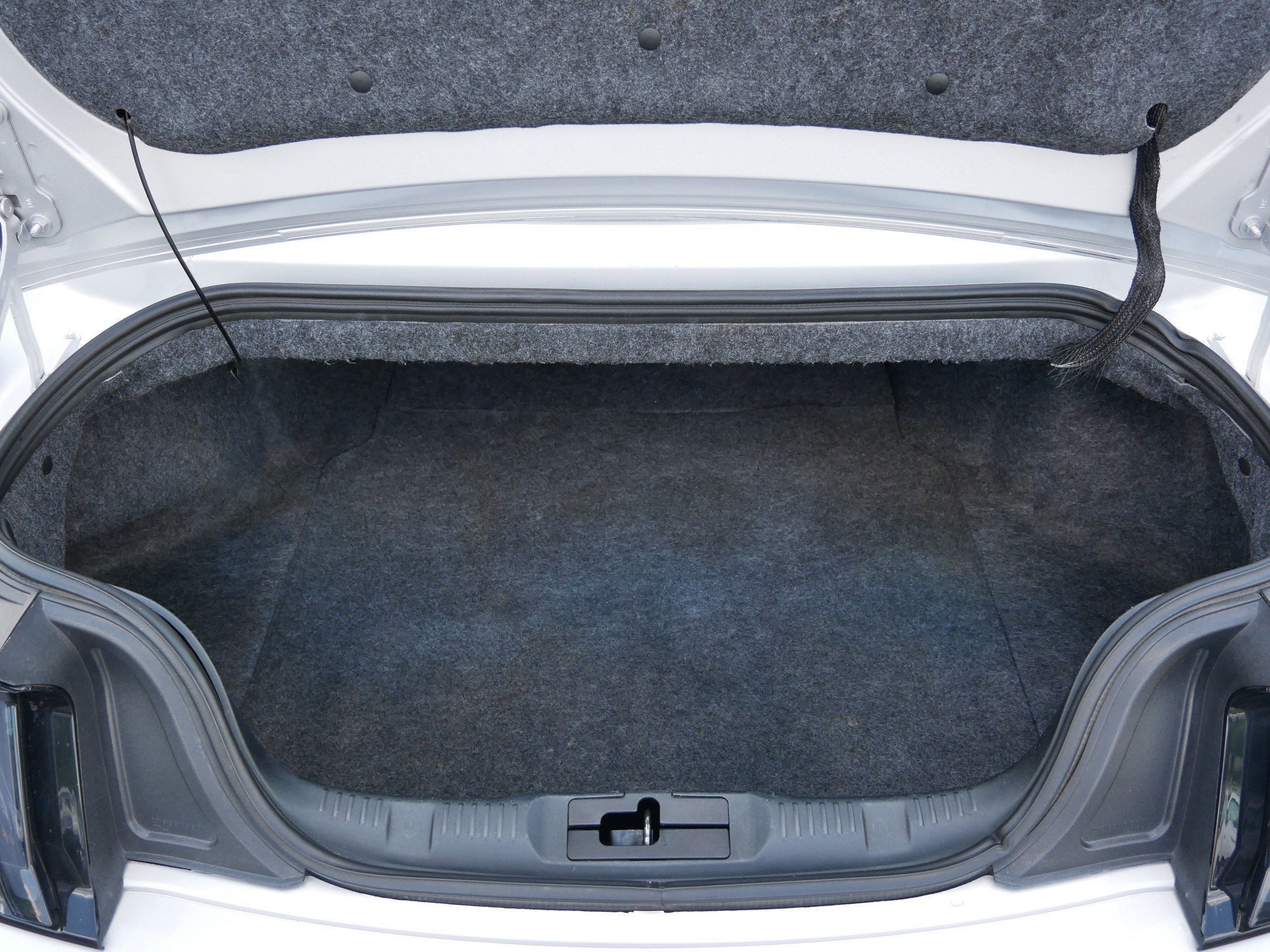 Used 2019 Ford Mustang GT Premium w/ Equipment Group 401A image 17