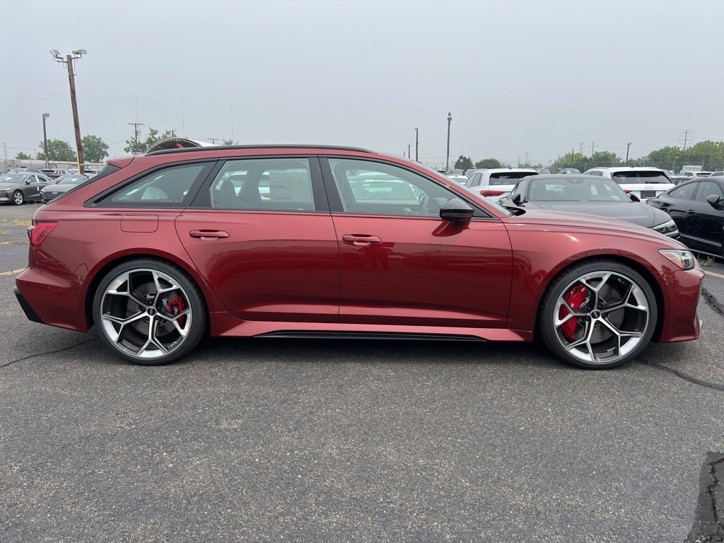 New 2025 Audi RS 6 performance image 6