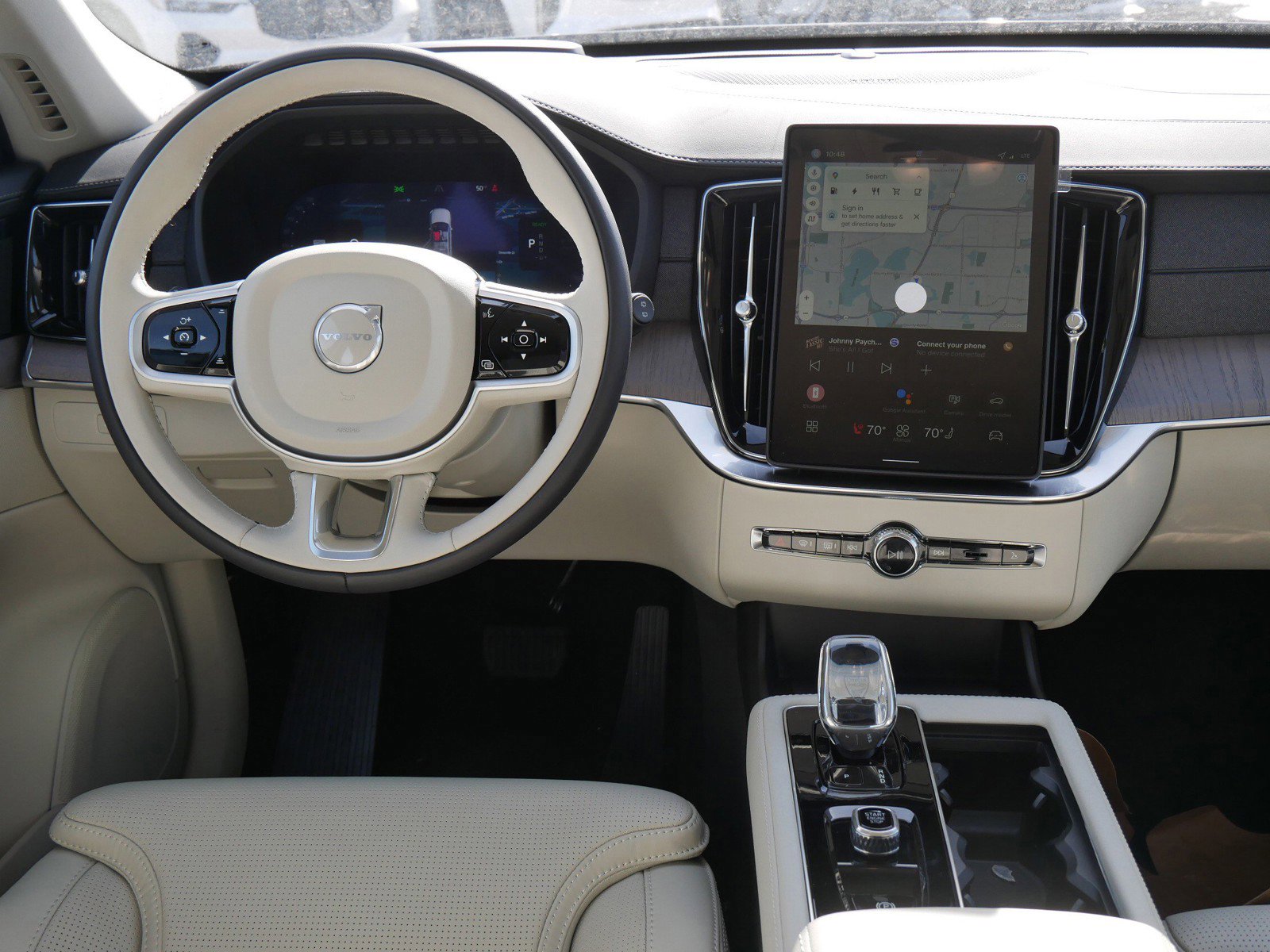 New 2026 Volvo XC90 T8 Ultra w/ Protection Package Premier image 7