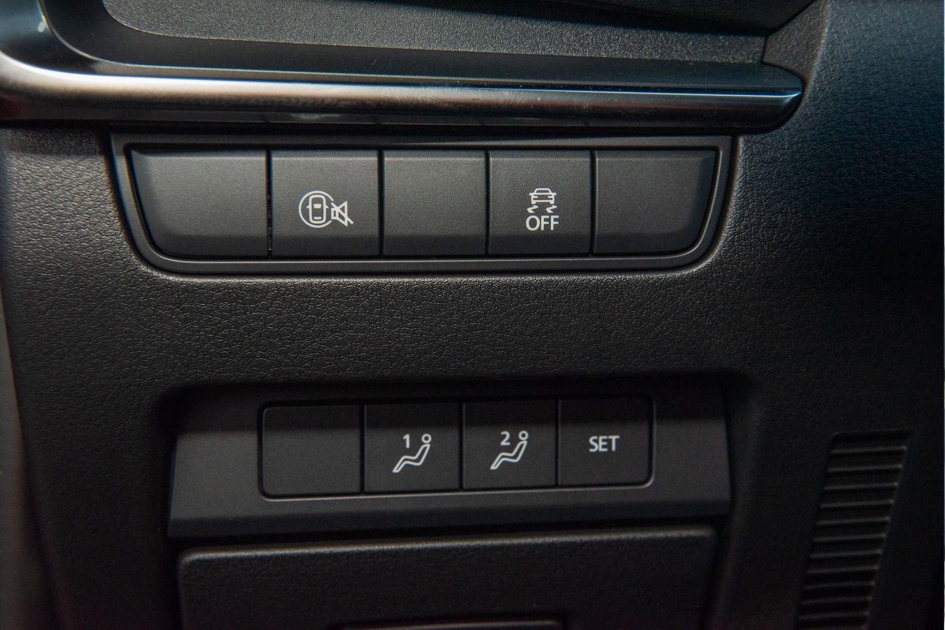 New 2025 MAZDA MAZDA3 2.5 S Hatchback w/ Premium Pkg image 25