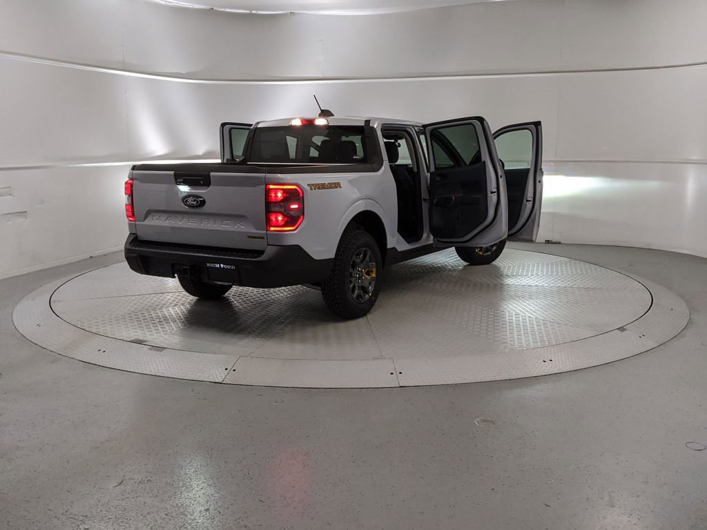 New 2026 Ford Maverick Tremor image 9