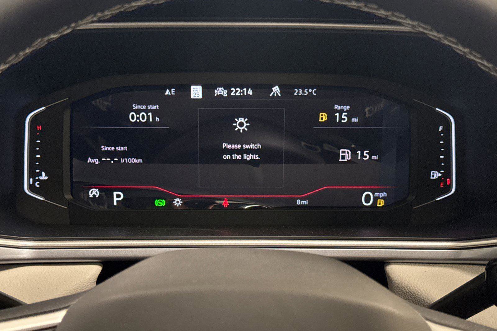 New 2025 Volkswagen Taos SEL image 23