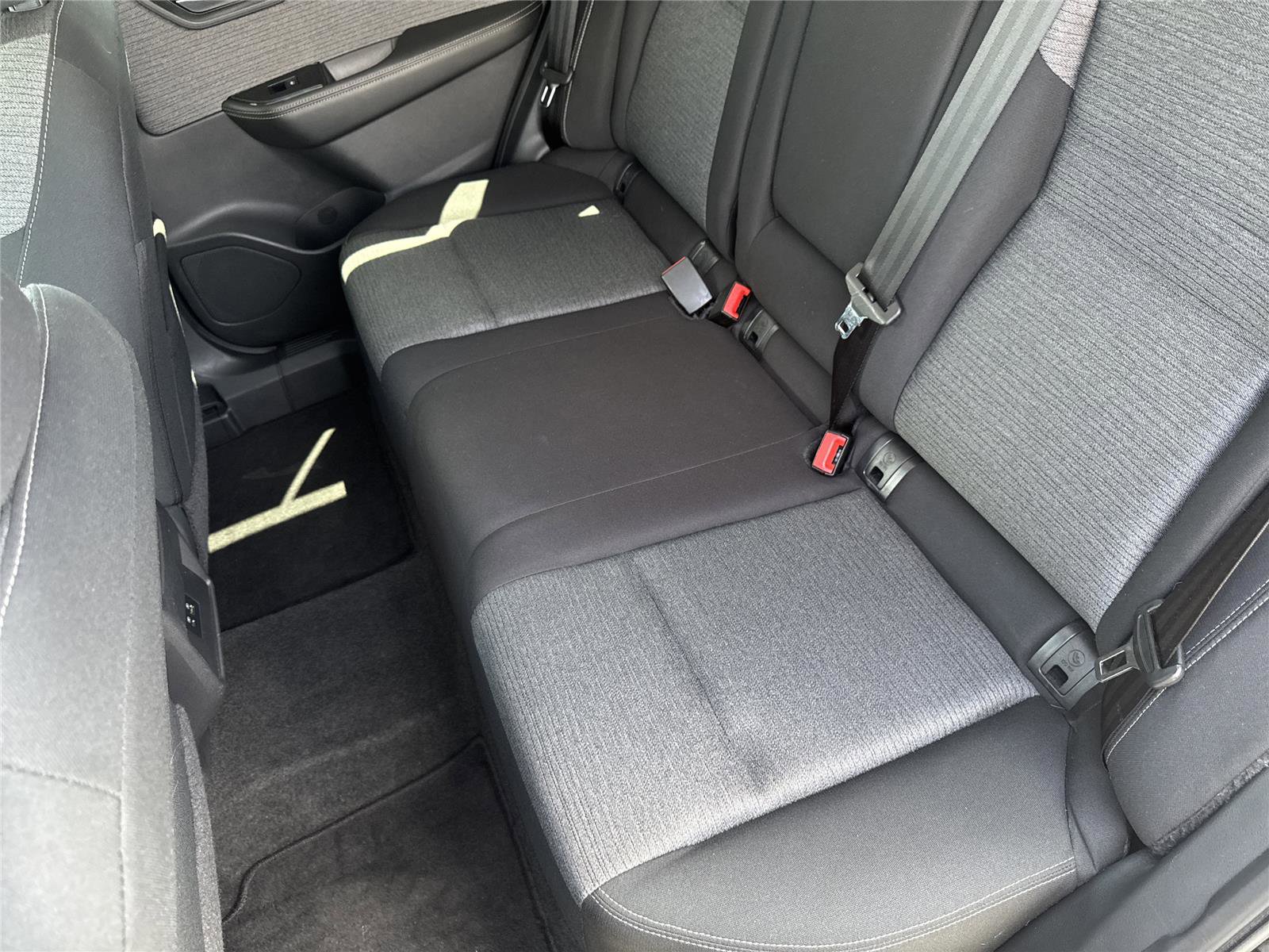 Used 2023 Nissan Rogue SV FWD image 30