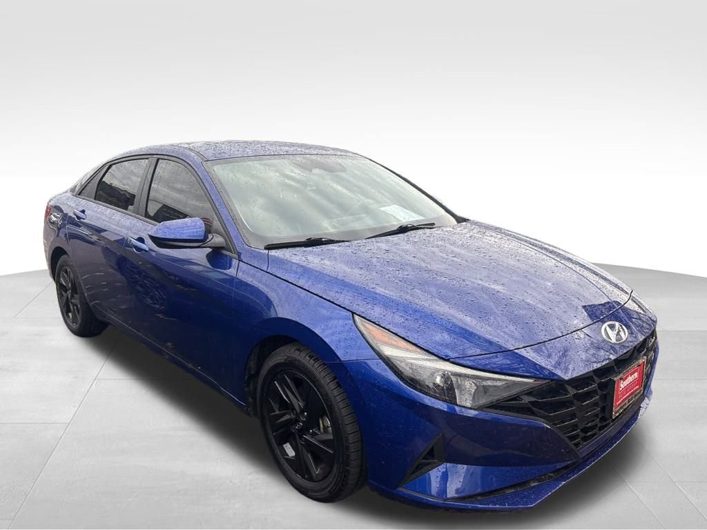 Used 2023 Hyundai Elantra SEL image 8