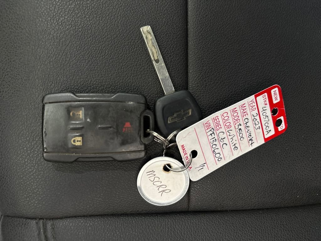 Used 2023 Chevrolet Silverado 3500 W/T w/ WT Convenience Package AWD/4WD image 30