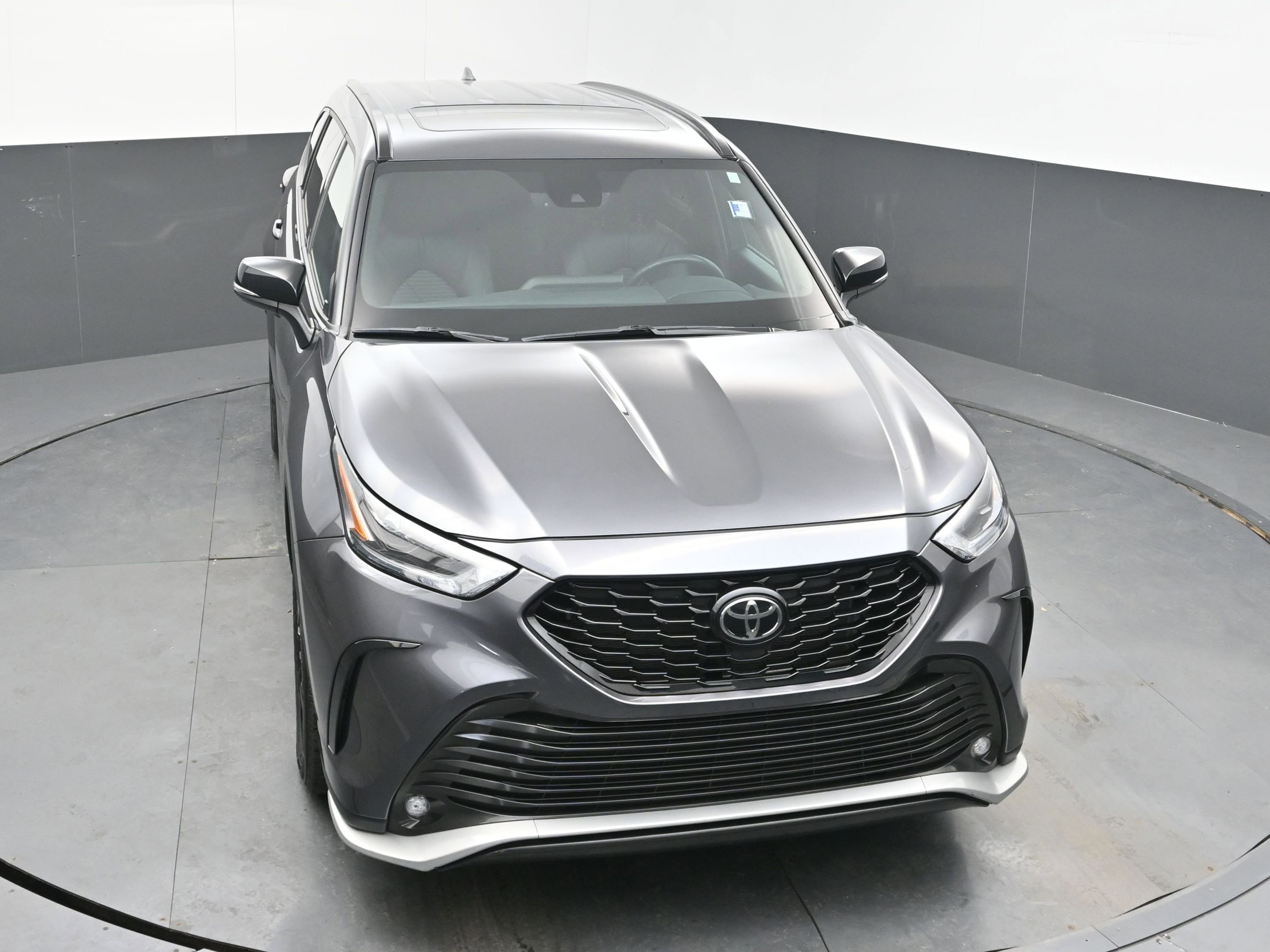 Used 2024 Toyota Highlander XSE image 34