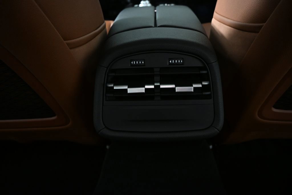 Used 2022 Maserati Ghibli Modena RWD image 17