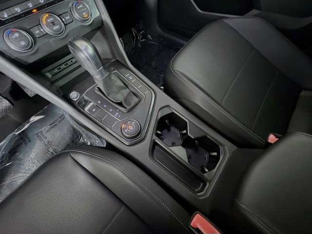 Used 2019 Volkswagen Tiguan SE image 24
