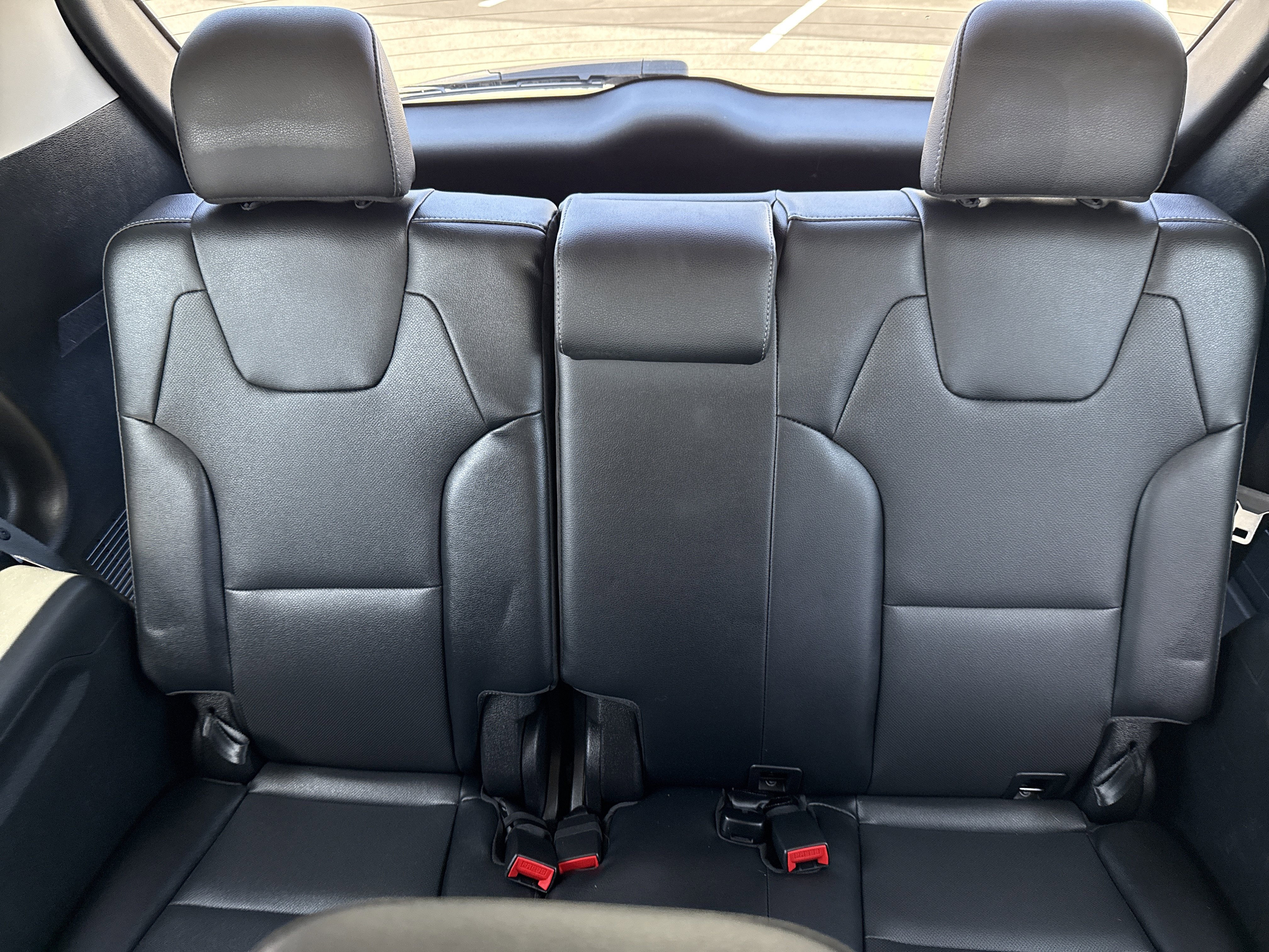 Used 2023 Kia Telluride EX image 16