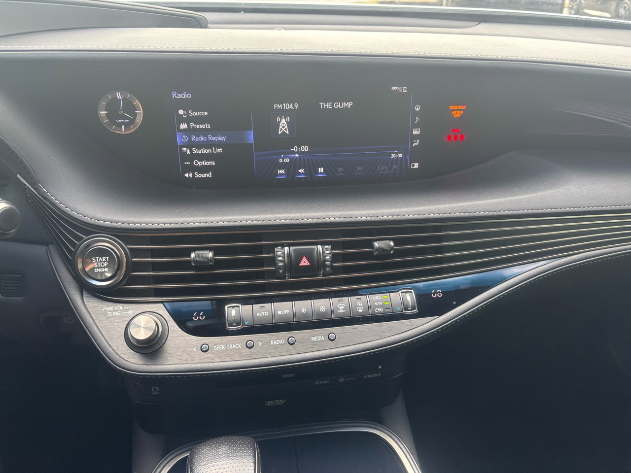 Used 2018 Lexus LS 500 F Sport w/ Accessory Package (Z1) image 15