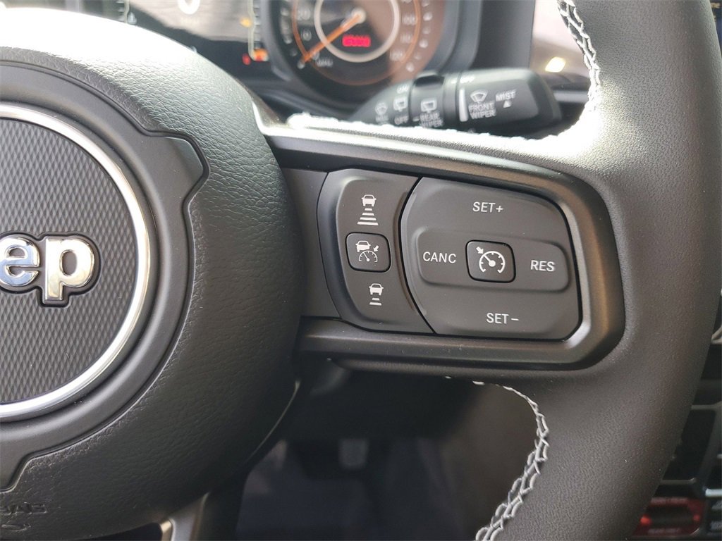 New 2025 Jeep Wrangler Unlimited Rubicon image 14