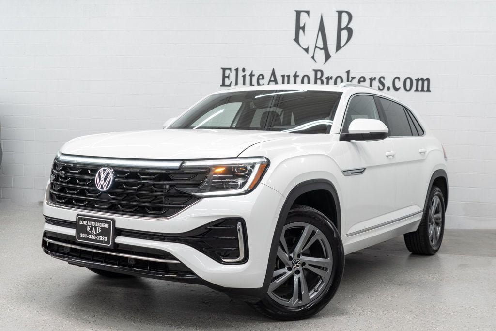 Used 2024 Volkswagen Atlas Cross Sport SEL R-Line