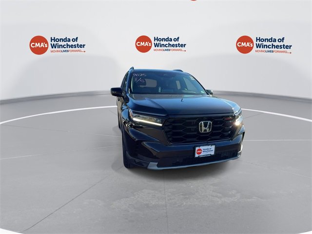 New 2025 Honda Pilot TrailSport image 2