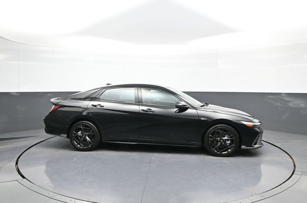Used 2025 Hyundai Elantra N Line image 5