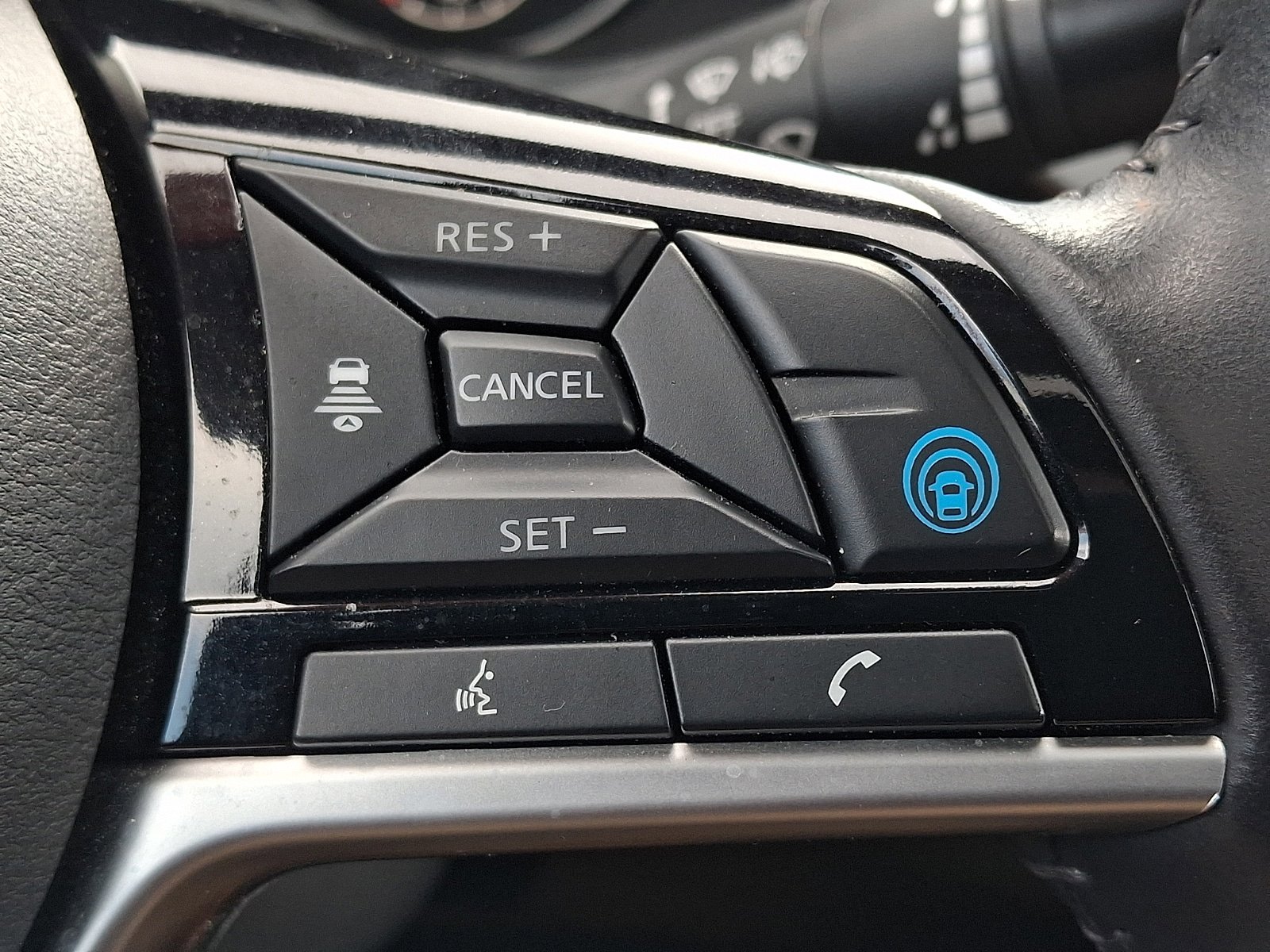 Used 2024 Nissan Altima 2.5 SV w/ SV Premium Package image 24