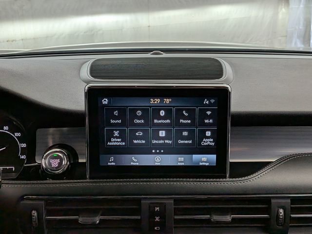 Certified 2022 Lincoln Corsair AWD w/ Equipment Group 101A image 27