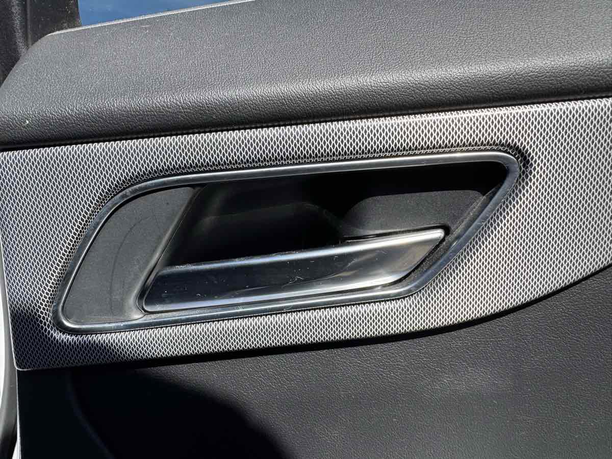 Used 2017 Jaguar F-PACE S image 41