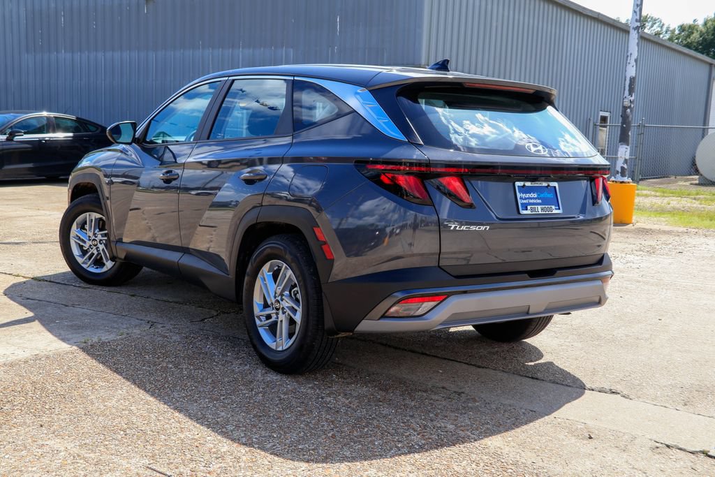 Certified 2026 Hyundai Tucson SE FWD image 2