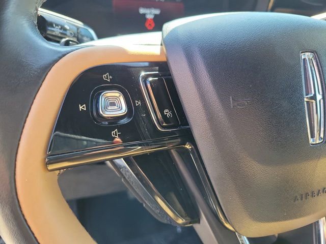 Certified 2022 Lincoln Corsair Reserve w/ Equipment Group 201A image 24