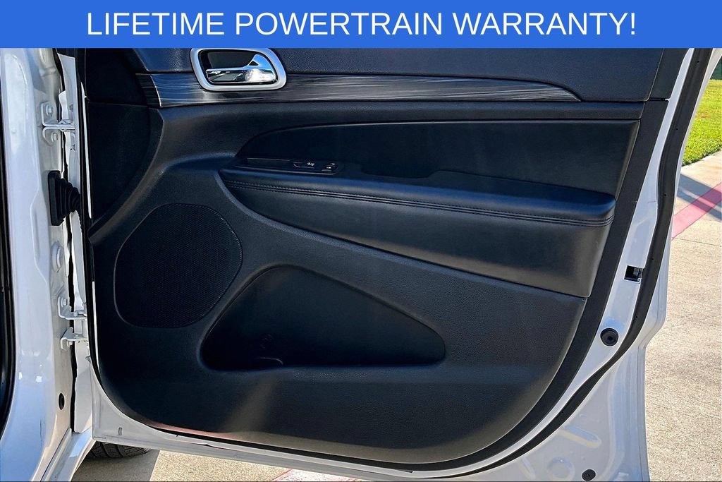 Used 2019 Jeep Grand Cherokee Altitude RWD image 25