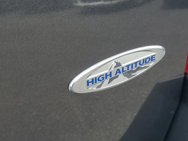 Used 2016 Jeep Compass High Altitude image 9