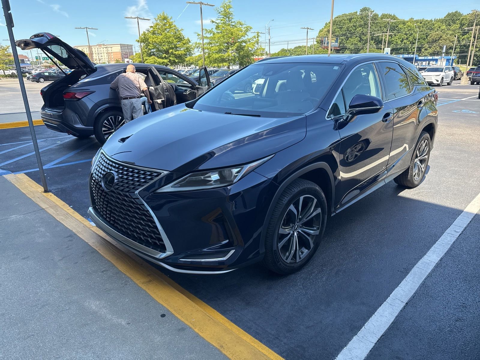 Used 2020 Lexus RX 350 FWD w/ Premium Package image 3