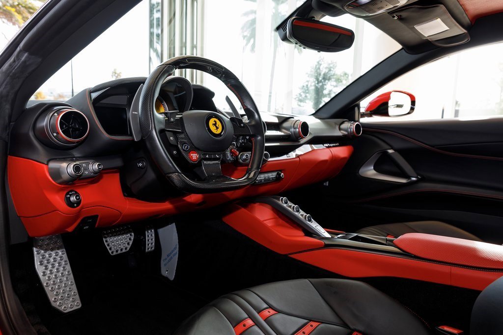 Used 2019 Ferrari 812 Superfast image 26