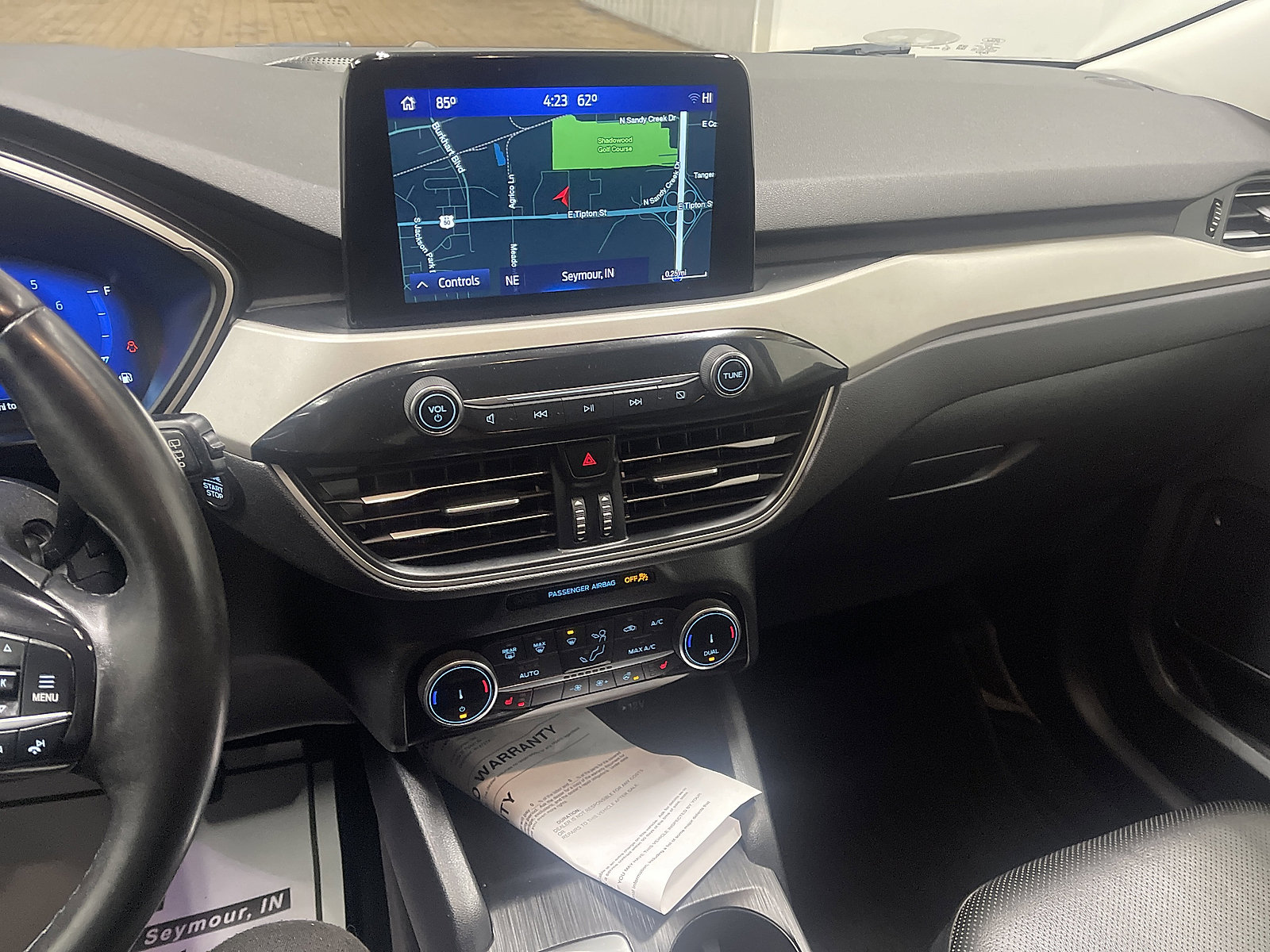 Used 2022 Ford Escape SEL w/ Technology Package AWD/4WD image 5