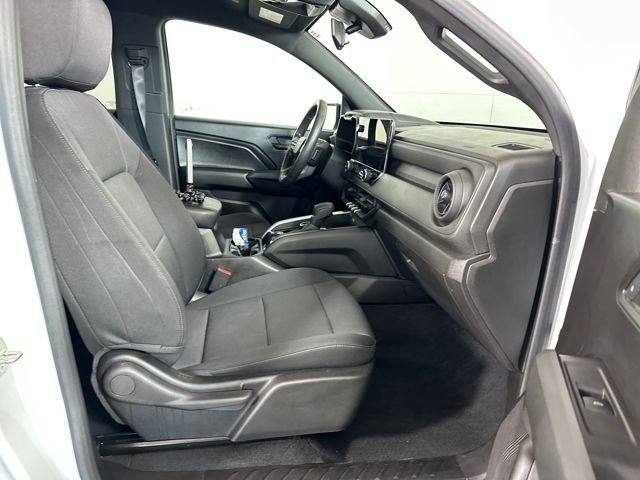 Used 2023 Chevrolet Colorado Trail Boss w/ Technology Package image 27