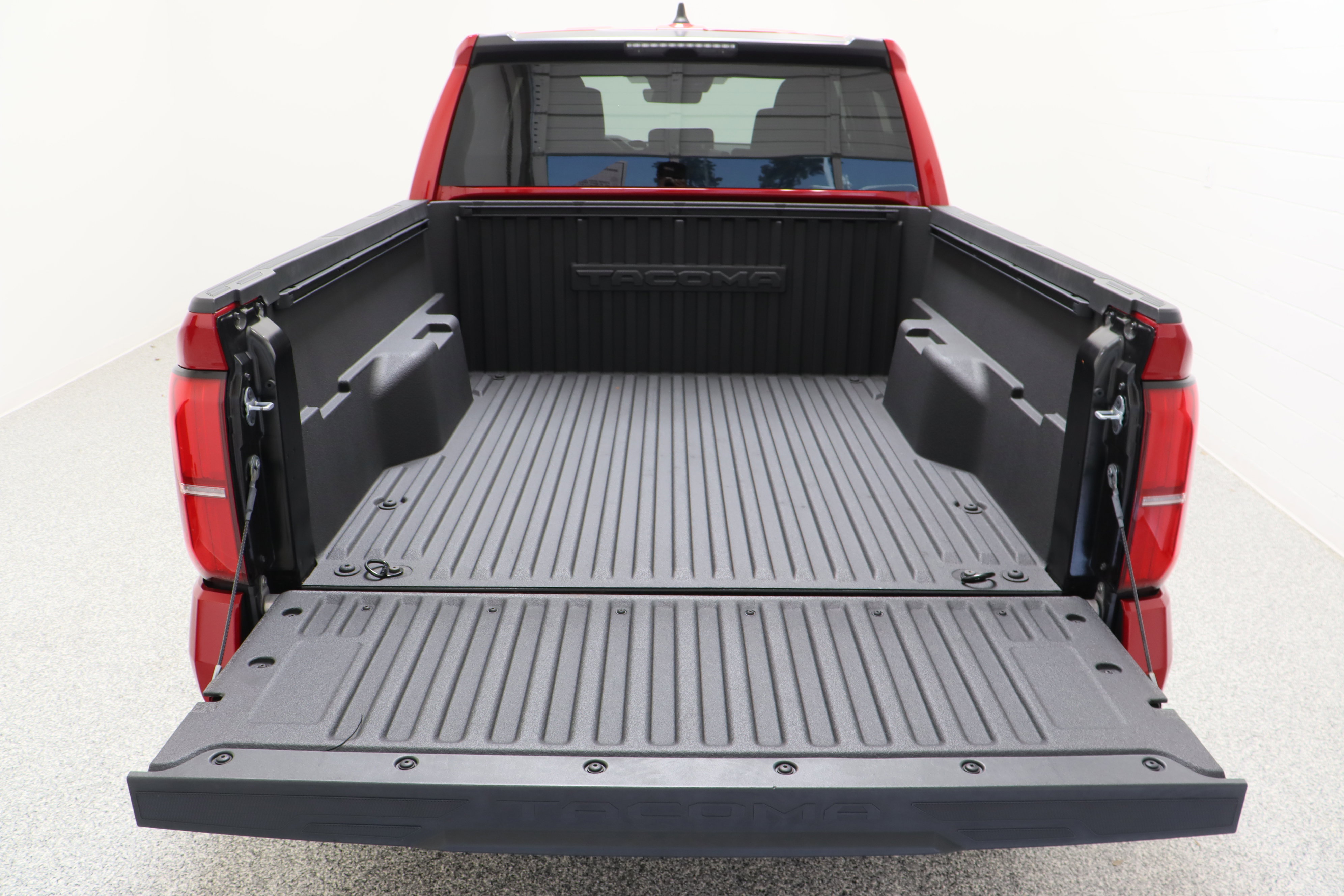 Certified 2024 Toyota Tacoma SR5 RWD image 30