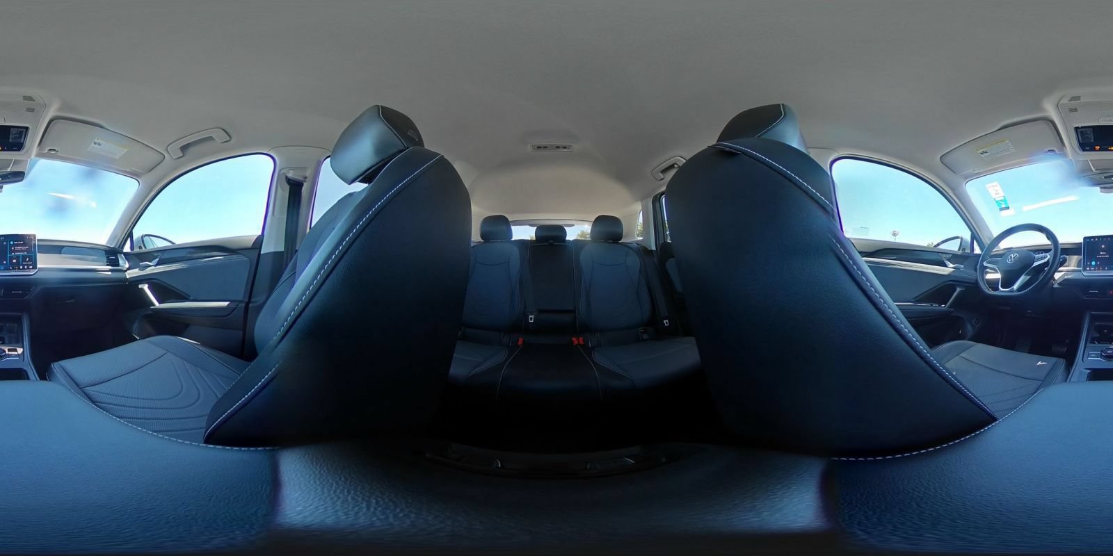 Used 2026 Volkswagen Tiguan SE FWD image 44