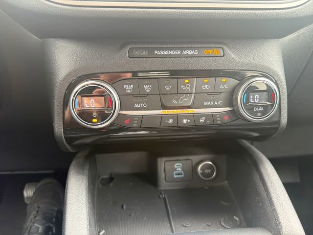 Used 2021 Ford Escape SEL image 23