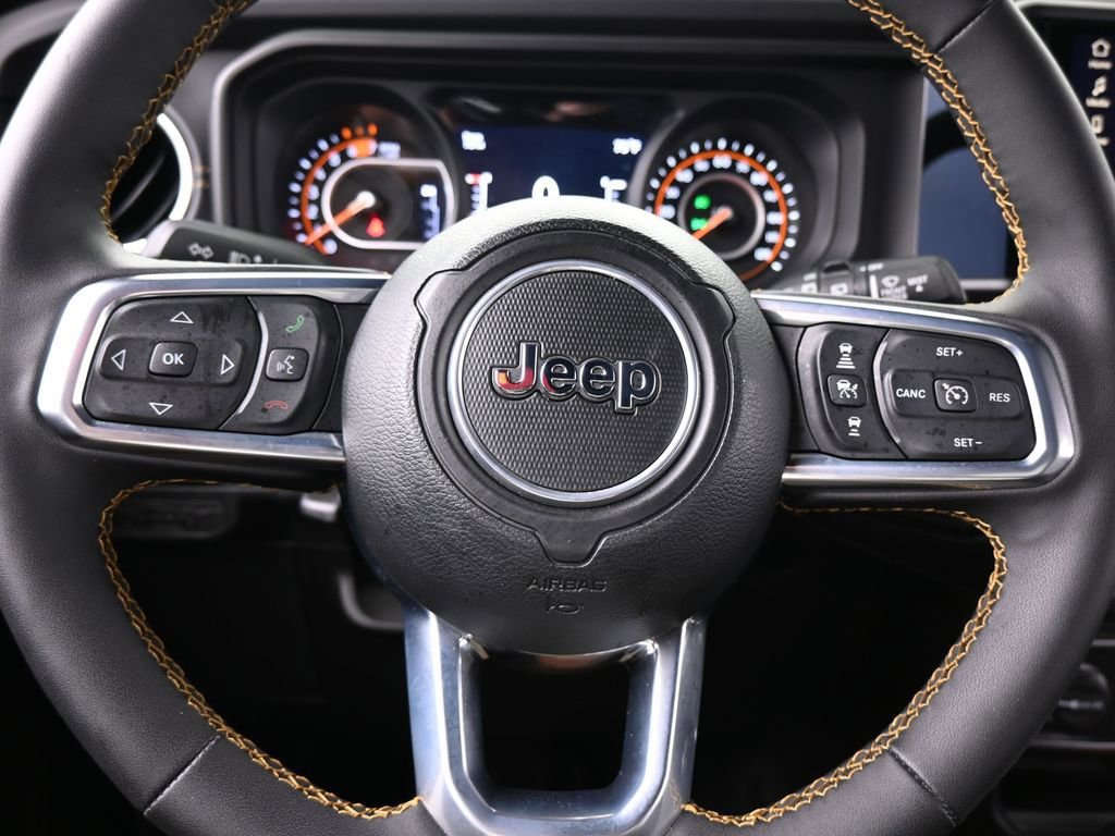 Used 2024 Jeep Wrangler Sahara image 24